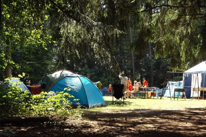 Camping_Familienzeit_Urlaub_Wochenende_Kinder