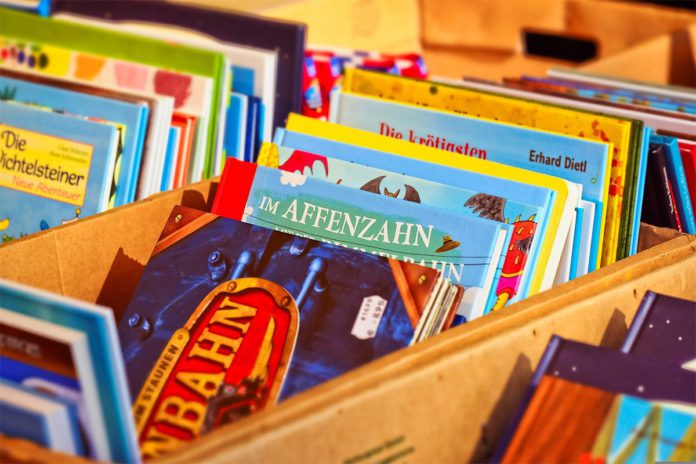 Lesezeichen sucht Freiwillige Lesen Schule Ehrenamt Kitz Familie Muenchen Familienmagazin
